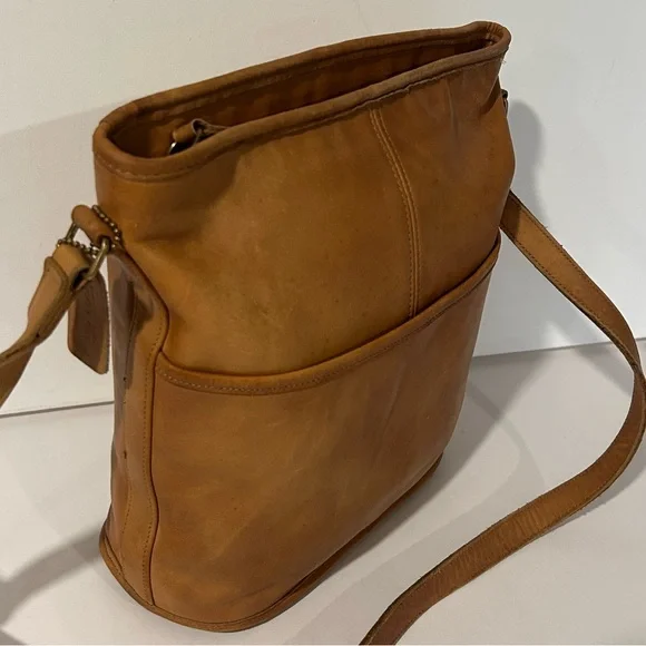 Vintage Coach Brown Leather Bucket Bag Crossbody Legacy Made USA - Picture 7 of 15